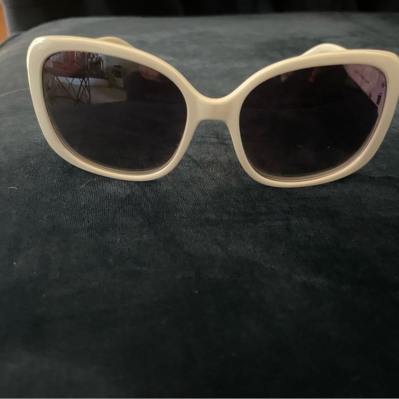 GUESS Sunglasses GU 7314 Wht- 35 - Picture 3 of 4